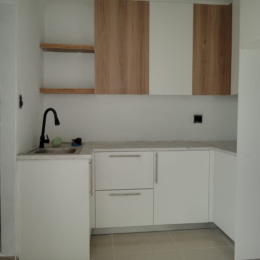 To Let  Bedroom Property for Rent in Table View Western Cape